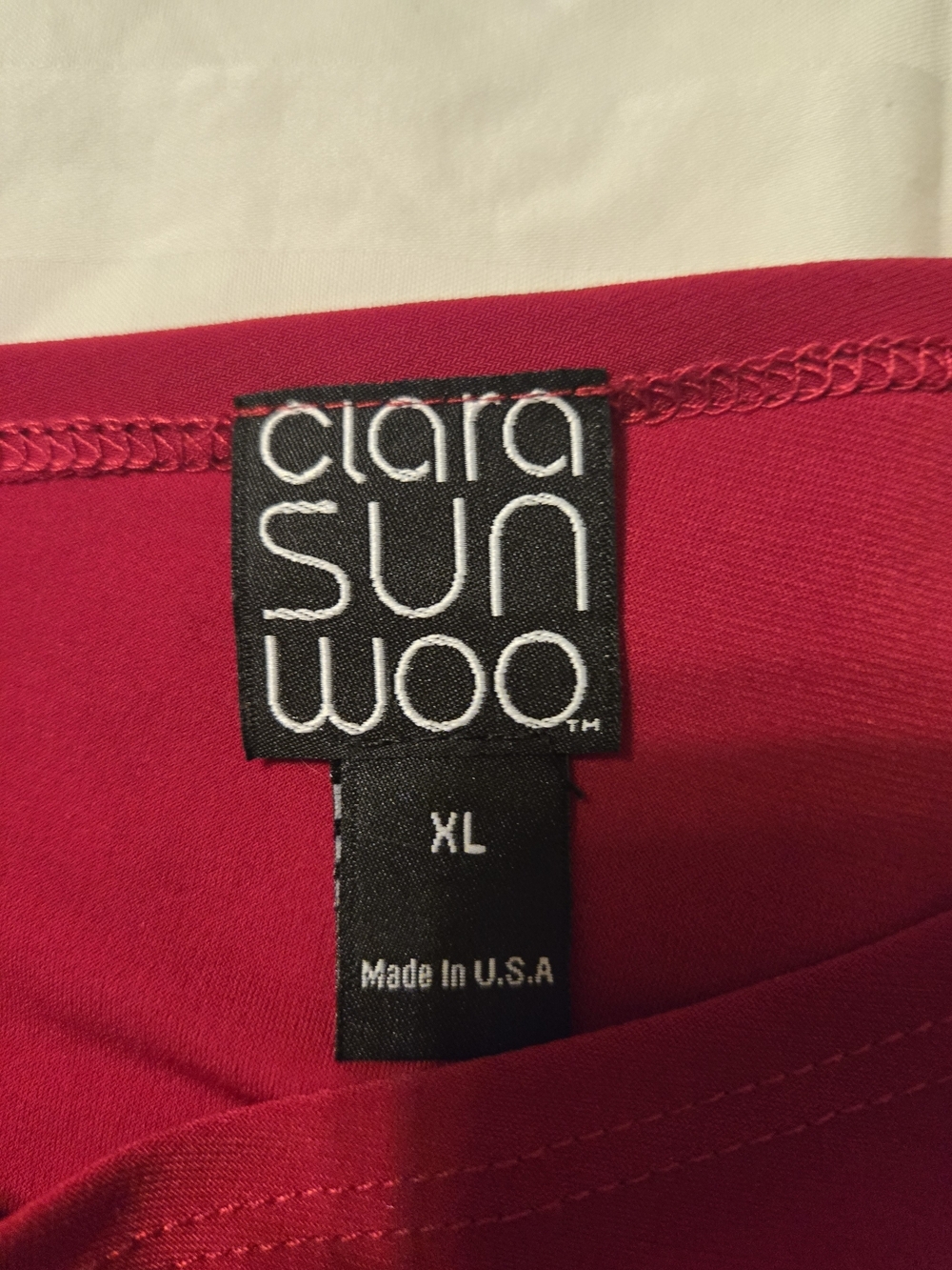 Clara Sun Woo Red Long Sleeve Open Shoulder Top Size XL - Picture 3 of 4